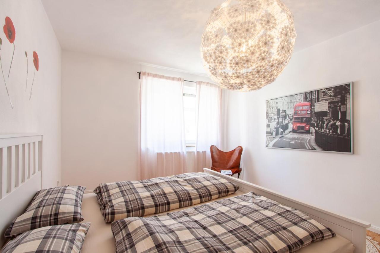 Modern & Spacious Apartment For Up To 8 Persons Würzburg Exteriör bild