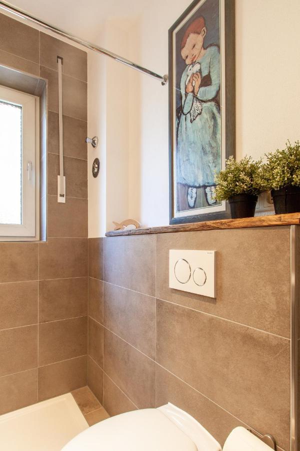 Modern & Spacious Apartment For Up To 8 Persons Würzburg Exteriör bild