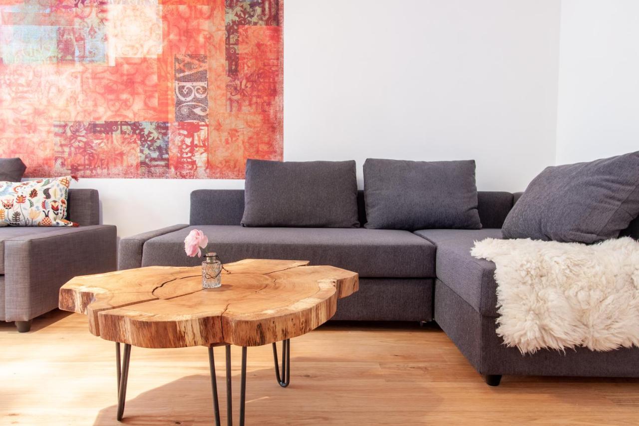 Modern & Spacious Apartment For Up To 8 Persons Würzburg Exteriör bild